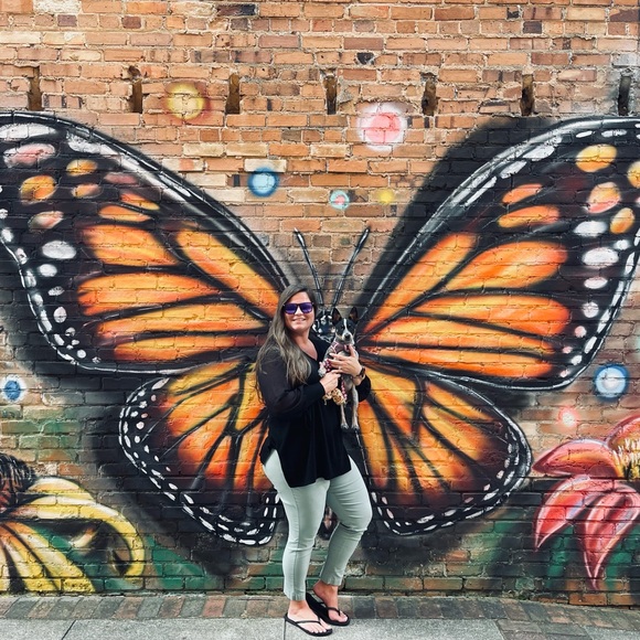 Me!! 💁🏻‍♀️🌸✨🦈 - Picture 14 of 16